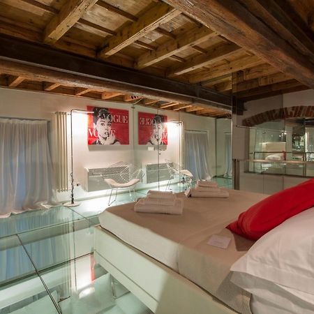 Bnbutler - Cerva - Raffinato Ed Elegante - Posizione Centralissima Milano Dış mekan fotoğraf