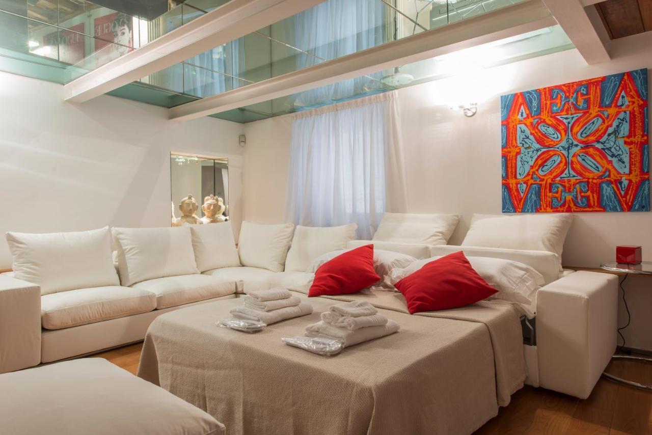 Bnbutler - Cerva - Raffinato Ed Elegante - Posizione Centralissima Milano Dış mekan fotoğraf